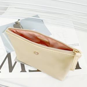 Sac à cosmétiques de grande capacité en cuir PU de haute qualité, pochette de voyage portable de 7 pouces, imperméable, avec fermeture éclair et poche intérieure - Product Image 5