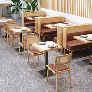 Set di Divani in Legno Massello e Rattan su Misura, Arredamento Moderno per Hotel e Ristoranti, Sedie con Schienale in Rattan, Divano per Caffè - Product Image 4