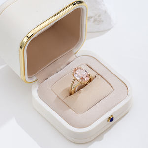 แหวนเพชรชมพูทรงรี 18K รุ่น MSR-2055 ของ Messi Jewelry สำหรับผู้หญิง - Product Image 6