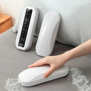 Brosse à poussière pour <span class=keywords><strong>tapis</strong></span>, balayette à miettes en plastique pour table de chevet, nettoyeur de poils d'animaux, rouleau adhésif anti-peluches pour vêtements - Product Image 1