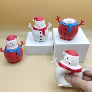 Mini jouet anti-stress de Noël en forme de gobelet, balle à presser unisexe pour la décompression, amusant pour les enfants de 5 à 7 ans - Product Image 4