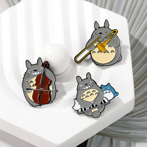 Broches personnalisées en émail pour saxophone, violoncelle, trompette, piano, Totoro, orchestre, épingles à revers, badges de dessin animé, cadeau musical amusant pour enfants et amis - Product Image 6
