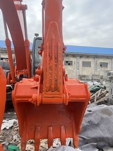 รถขุดดูซาน 150 ลิตร รุ่น <span class=keywords><strong>DH150LC</strong></span>-<span class=keywords><strong>7</strong></span> ของแท้ มือสอง เครื่องจักรก่อสร้างแบบไฮดรอลิก รถขุดตีนตะขาบมือสอง รุ่น DH150 <span class=keywords><strong>DH150LC</strong></span> - Product Image 6