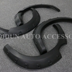 กันชนล้อแบบ OEM ยี่ห้อ KQD ประสบการณ์ 18 ปี สำหรับ Nissan Navara NP300 ปี 2014 สีดำ ผลิตจากพลาสติก ABS รับประกัน 1 ปี - Product Image 6