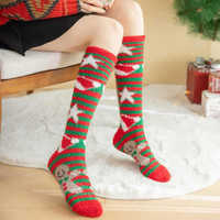 Chaussettes d'intérieur blanches de haute qualité 6 modèles d'hiver chauds longueur au genou avec logo corporel