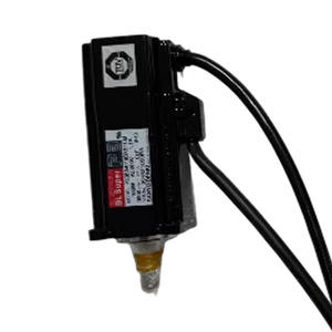 P30B04010DXS1CM Servomotor 100W 3000 U/min SPS-Programmier steuerung für elektrische Geräte - Product Image 3