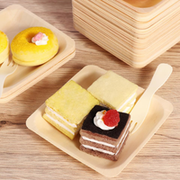 Assiettes carrées jetables en bois naturel de 140 mm, résistantes à l'huile, robustes, pour sushis, gâteaux, pique-niques, fêtes, barbecues et traiteurs