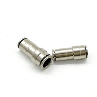 Raccord pneumatique à connexion rapide à verrouillage par poussée en métal de 8 mm à 6 mm