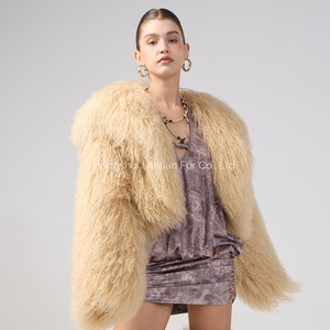 Custom Wholesale New Fashion Design Winter Jacket <strong>Green</strong> Real Mongolian Lamb <strong>Fur</strong> Coat Short Coats with Real <strong>Fur</strong> for Ladies - Product Image 5