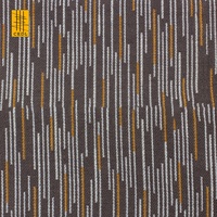 Tissu jacquard en laine et polyester résistant au feu pour sièges de train et de bus
