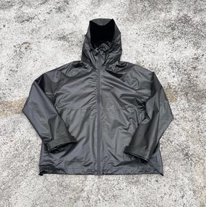 Giacca Antipioggia Idrocrômica Resistente all'Acqua, Attivata dal Calore, Termosensibile, Cambia Colore, Softshell Personalizzabile per Escursionismo e Antivento - Product Image 2