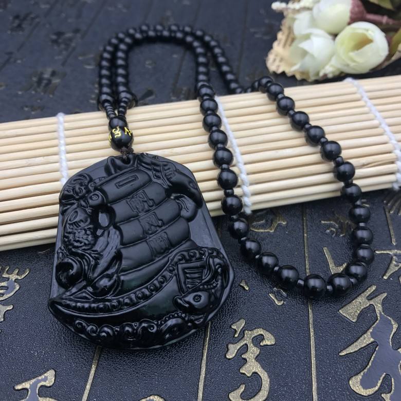 สร้อยคอลูกปัดกลมสีดำ-การแล่นเรือใบเรียบ