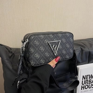 Bolso de Cámara de Marca <span class=keywords><strong>Guess</strong></span> 2025 con Estampado, Bolso Bandolera para Mujer - Product Image 2