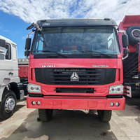 Camion benne d'occasion HOWO 7 6x4 rouge 371HP 10 pneus pour l'exploitation minière, la construction, l'ingénierie et le transport