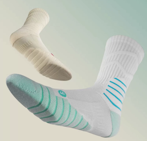 Chaussettes <span class=keywords><strong>de</strong></span> basket-ball blanches pures personnalisées <span class=keywords><strong>haut</strong></span> <span class=keywords><strong>de</strong></span> <span class=keywords><strong>gamme</strong></span> <span class=keywords><strong>bas</strong></span> américains d'été pour hommes chaussettes <span class=keywords><strong>de</strong></span> serviette épaisse d'élite professionnelle chaussettes <span class=keywords><strong>de</strong></span> course - Product Image 4