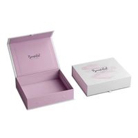 Boîte cadeau pliante en carton ondulé magnétique de luxe réutilisable en forme d'avion avec impression offset et gaufrage pour les entreprises