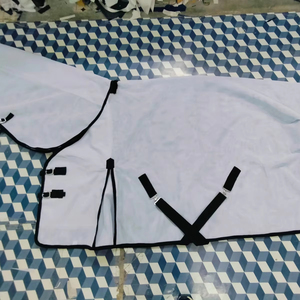 Couverture d'hiver pour cheval, couvrant tout le corps, avec protection du cou, pour conditions hivernales extrêmes - Product Image 1