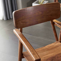 Fauteuil de salle à manger en bois de noyer massif BST avec dossier incurvé et assise en bois pour restaurant café