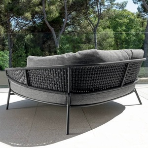 Tumbona de Metal Resistente para Exteriores con Acabado Antióxido y Resistente a los Rayos UV, Diseño Moderno para Hotel, Villa, Jardín, Patio, Playa - Product Image 3