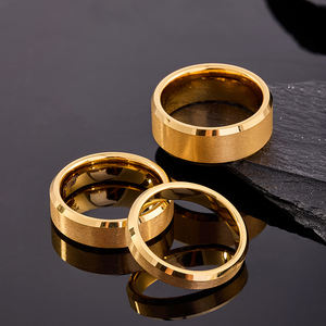แหวนทังสเตนชุบทอง 2/4/6/8 มม. ขายดี สำหรับผู้ชายและผู้หญิง เครื่องประดับคลาสสิกแบบกำหนดเอง แหวนแต่งงานคู่แบบขัดเงา - Product Image 2