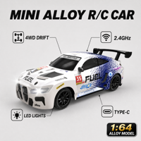 Coche de Carreras a Control Remoto Eléctrico Mini Proporcional a Escala 1:64 de Aleación 2.4G con Faros LED, Coche RC de Derrape de Escritorio para Niños
