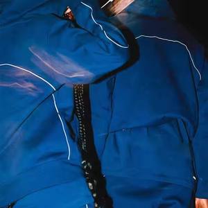 ชุดวอร์มและเสื้อมีฮู้ดสำหรับผู้ชายชุดสองชิ้นกางเกงวิ่งจ๊อกกิ้งสำหรับกลางคืนสะท้อนแสง - Product Image 4