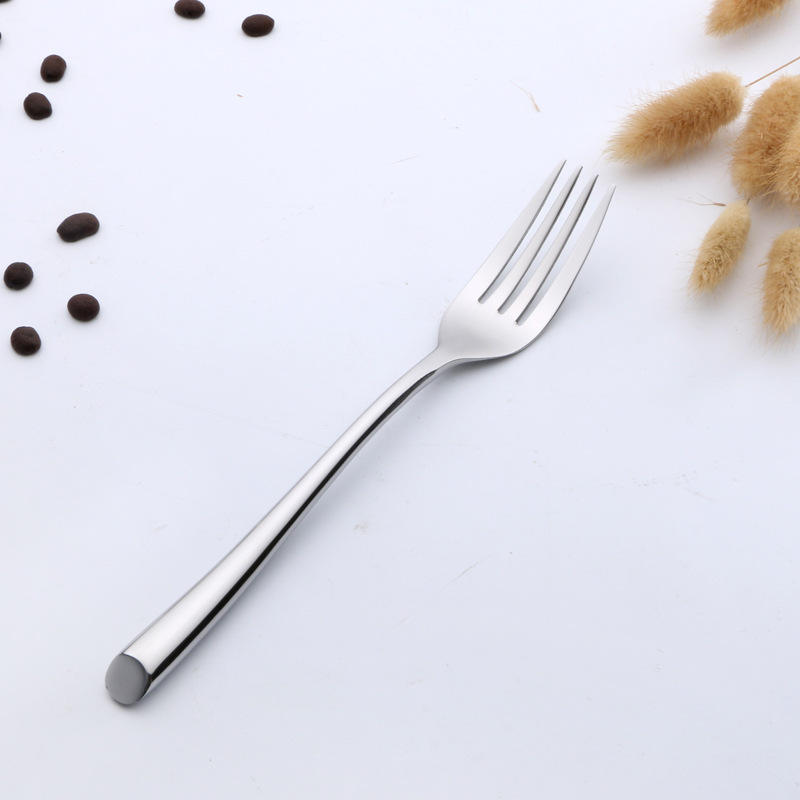 ส้อมอาหารค่ำ