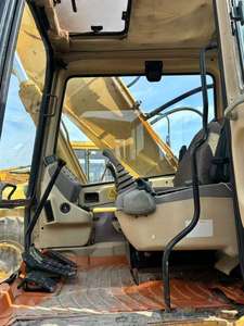 Escavatori di bruco usati in buone condizioni per molteplici usi - Product Image 5