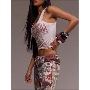 Crop top personnalisé pour femme, col carré, sans manches, imprimé graphique, style Y2K vintage streetwear, tricoté en polyester - Product Image 4