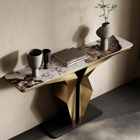 Table d'entrée murale moderne et minimaliste en acier inoxydable, style luxe léger, avec plateau en marbre ou dalle de roche, pour salon et petit appartement