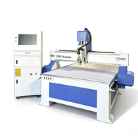 Routeur CNC 1325 économique pour le travail du bois, adapté à la découpe de haute précision du bois, de l'acrylique et du MDF.
