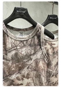 ผู้ผลิตเสื้อผ้า ผลิตเสื้อกั๊กสไตล์สตรีทอเมริกันลายพราง 315 กรัม สำหรับฤดูใบไม้ผลิและฤดูร้อน สำหรับผู้หญิง; เสื้อลำลองสำหรับกิจกรรมกลางแจ้ง - Product Image 3