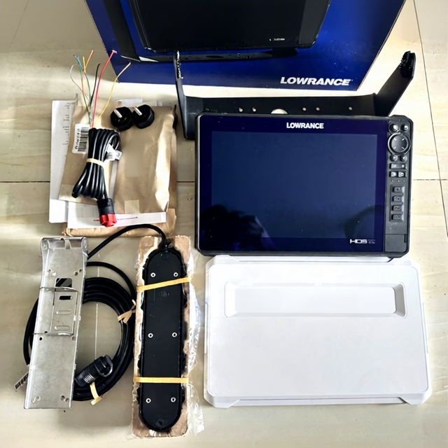 New Lowrance Hds-12 Live Fish Finder With Imaging 3-in-1 Transom C-map Lowrance Boat Accessories