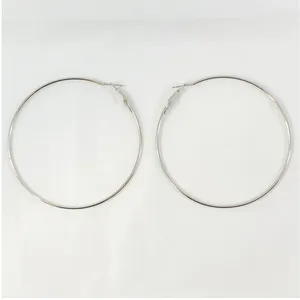 Set Regalo Autentico di Bracciale, Collana e Orecchini in Acciaio Inossidabile e Lega di Zinco con Scritta 'Believe' - Product Image 4