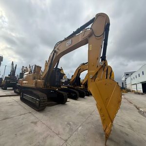 Machine de terrassement Caterpillar 350 fiable pour les travaux de construction routière - Product Image 1