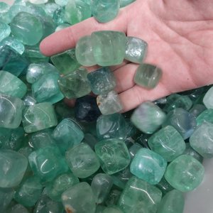<span class=keywords><strong>Piedra</strong></span> Preciosa de Fluorita <span class=keywords><strong>Verde</strong></span> Pulida <span class=keywords><strong>Natural</strong></span>, <span class=keywords><strong>Piedra</strong></span> Rodada Curativa, <span class=keywords><strong>Piedra</strong></span> Rodada Económica en Existencia para la Venta - Product Image 5
