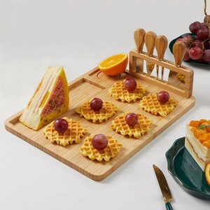 Ensemble planche à fromage et couteau en bambou 3 en 1 Couteau à <span class=keywords><strong>charcuterie</strong></span> et planche à fromage Vente en gros Ensemble d'ustensiles à découper pour la maison - Product Image 5