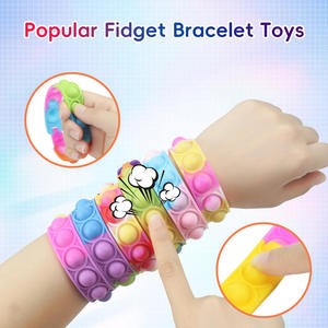 Pulseras Pop Fidget Toys a Granel: Juguetes Sensoriales de Burbujas para la Diversión, Premios para el Aula, Rellenos para Cestas de Pascua - Product Image 6