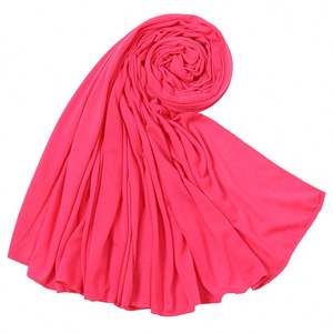 I-0155 Vente en gros de foulards en jersey de coton de haute qualité, couleur unie, élasticité, foulard musulman pour femmes - Product Image 5
