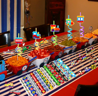 Bracelets slap, pailles, accessoires, porte-clés, mini-jouets train, autocollants, cadeaux et sachets de friandises pour fêtes d'enfants sur le thème du transport