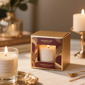 Vente en gros Boîte cadeau en forme de coeur pour la Saint-Valentin Bougies Cadeau de festival Emballage de luxe romantique Boîte cadeau personnalisée pour couples - Product Image 1