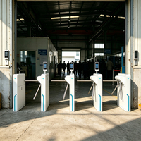 Portillon tournant OEM ODM avec lecteur de visage, empreintes digitales et codes QR pour la sécurité des piétons à l'entrée d'usine