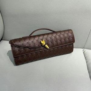 Túi xách nữ thời trang cao cấp năm 2025, chất liệu da bò dệt, kiểu dáng ngang, đeo vai, đeo chéo, cầm tay - Product Image 3