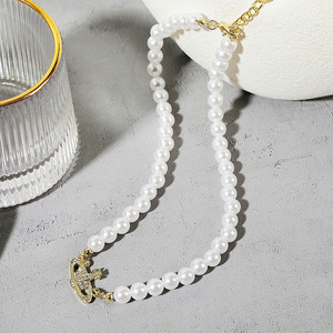 Bracelet en acier de haute qualité plaqué or 18 carats, motif croix, vente en gros transfrontalière multi-stratégique, prix réduit en gros - Product Image 3