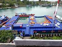 Plateforme de quai flottant modulaire en HDPE Marina avec matériel de connexion, durée de vie de 15 ans, flottabilité de 220 kg/m, certifiée ISO9001:2008