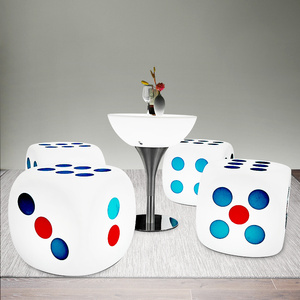 Conjunto de Mesa y Sillas Cúbicas de Plástico con LED para Terraza Exterior, Iluminadas, Resistentes al Agua, Decoración de Jardín, Muebles de <span class=keywords><strong>Bar</strong></span> para Fiestas - Product Image 5