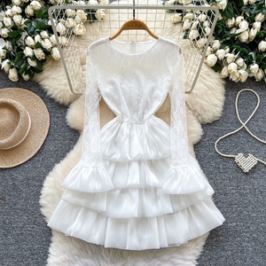 Gaun Mini Wanita Elegan Putih Berenda Bunga Lengan Panjang Berlapis Ruffle Modis Seksi Kasual - Product Image 1