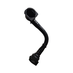 Tuyau de liquide de refroidissement de moteur automobile de haute qualité de remplacement OEM pour les pièces de moteur de véhicule Benz ACTORS A4712000252 - Product Image 1