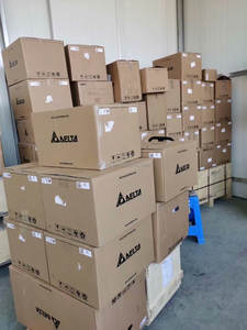 Servoaccionamiento Delta ASD-B3-5543-M con PLC Integrado de 5.5KW 400V para Control de Máquinas Independientes - Product Image 6