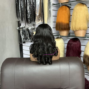 Perruque en cheveux humains 16 pouces Nature 350% Bouncy Curl 4x4 SDD, produit personnalisable - Product Image 5